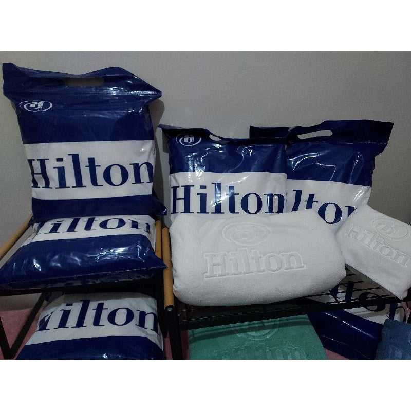 Hilton Towel and Bath Set 2 in 1