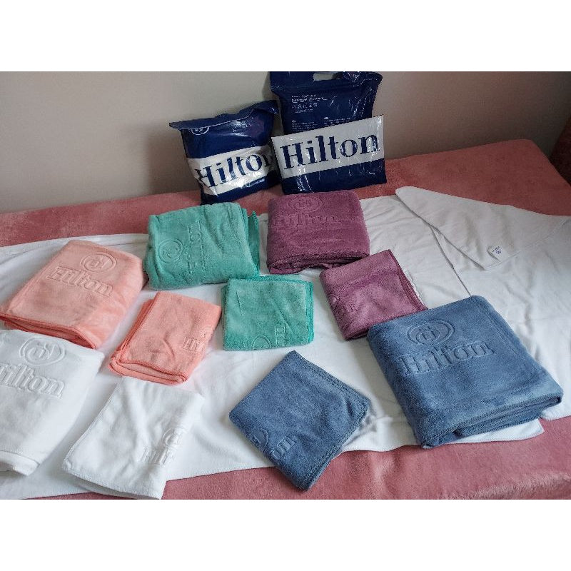 Hilton Towel and Bath Set 2 in 1